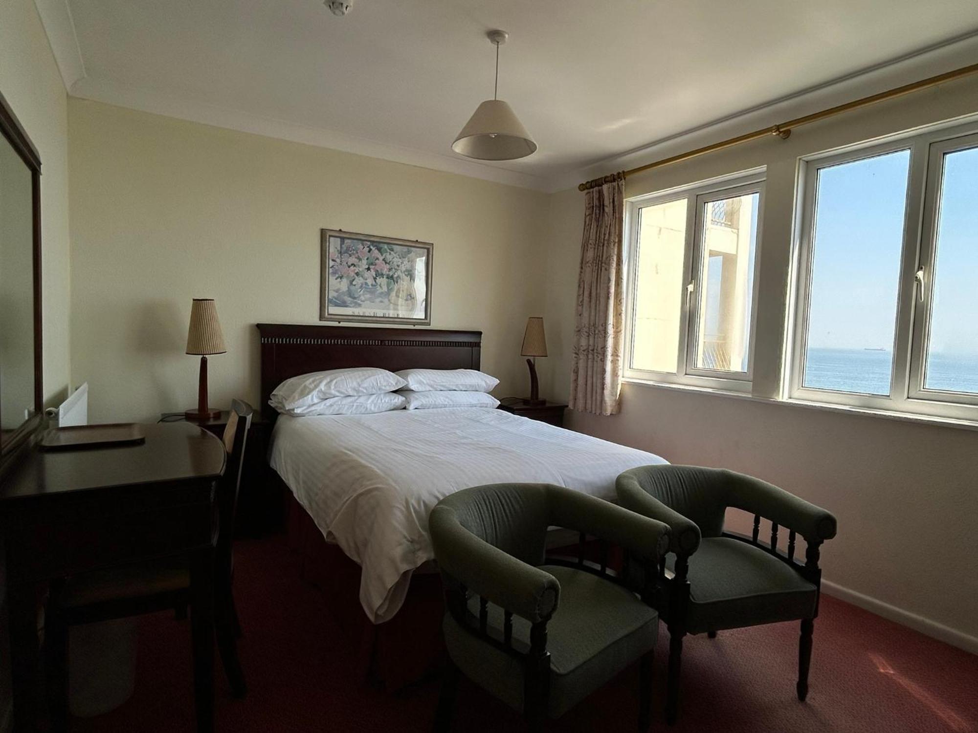 Regent Court - Seafront, Sandown - Free Car Ferry For Bookings Of 3 Or More Nights, Subject To Availability 외부 사진